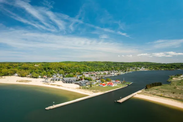 $610,000 | 706 Forest Avenue, Frankfort, MI 49635