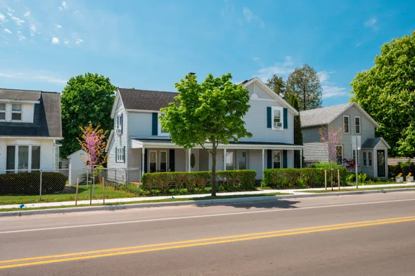 $610,000 | 706 Forest Avenue, Frankfort, MI 49635