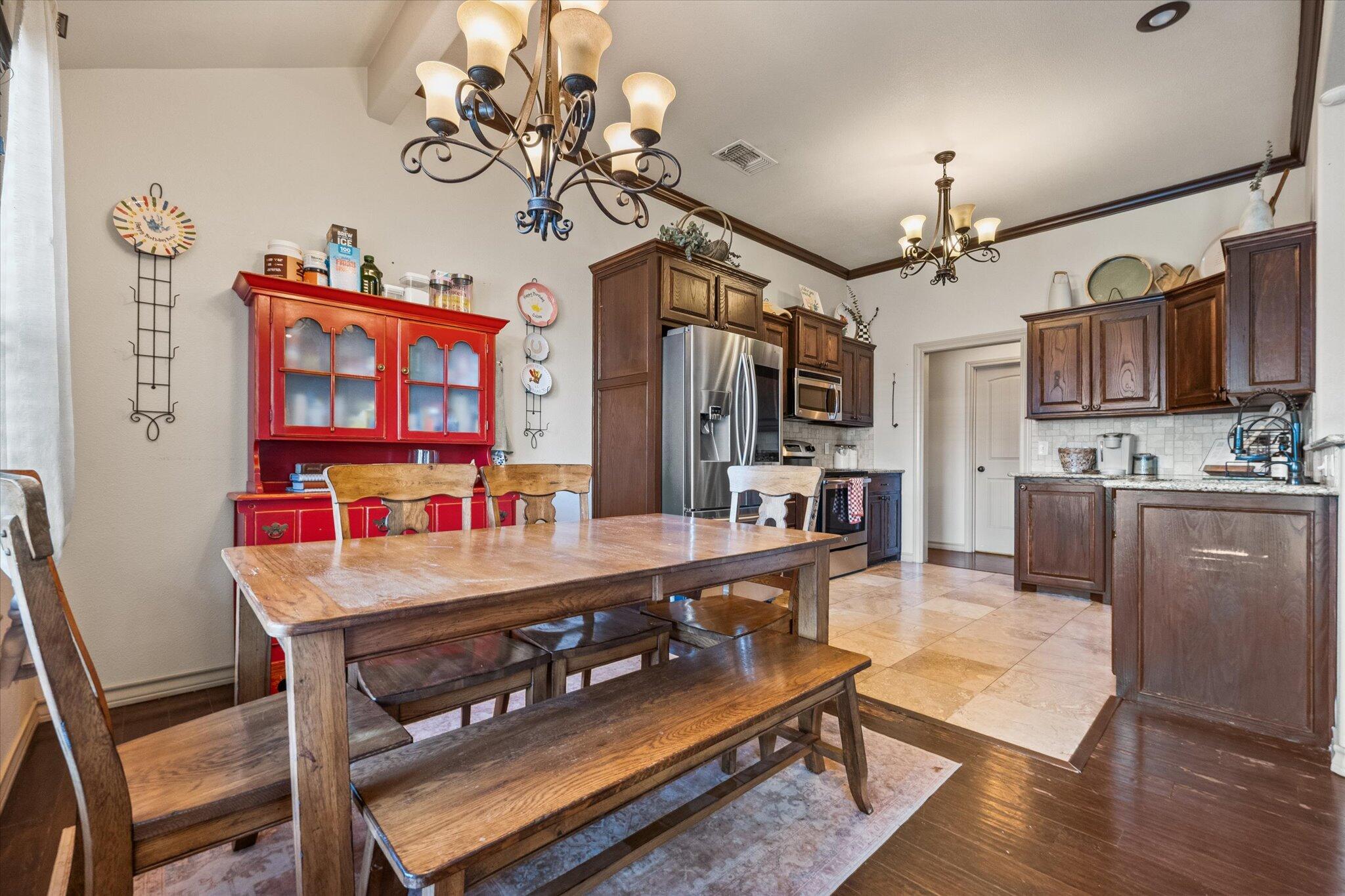 2516 Kent Street Lubbock, TX 79415 - Photo 7 of 24 IMG_9556