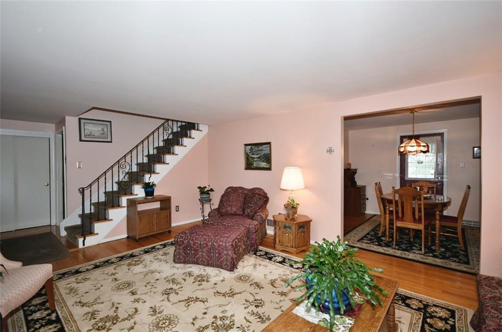 5069 Raintree Drive Pittsburgh, PA 15236 - Photo 4 of 21 Gallery Image 4