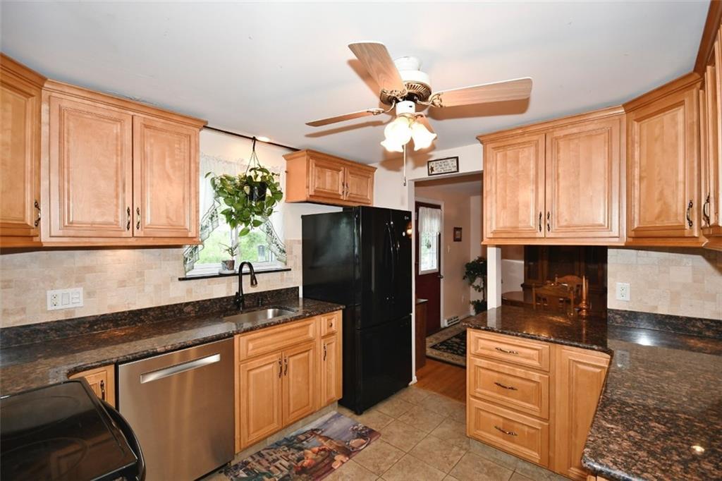 5069 Raintree Drive Pittsburgh, PA 15236 - Photo 8 of 21 Gallery Image 8
