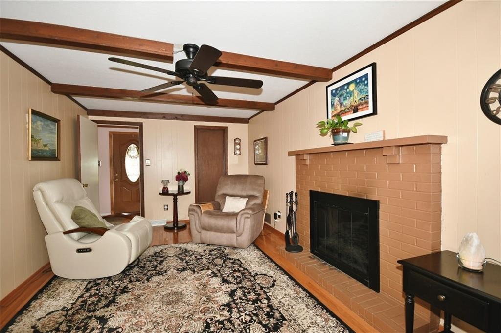 5069 Raintree Drive Pittsburgh, PA 15236 - Photo 10 of 21 Gallery Image 10