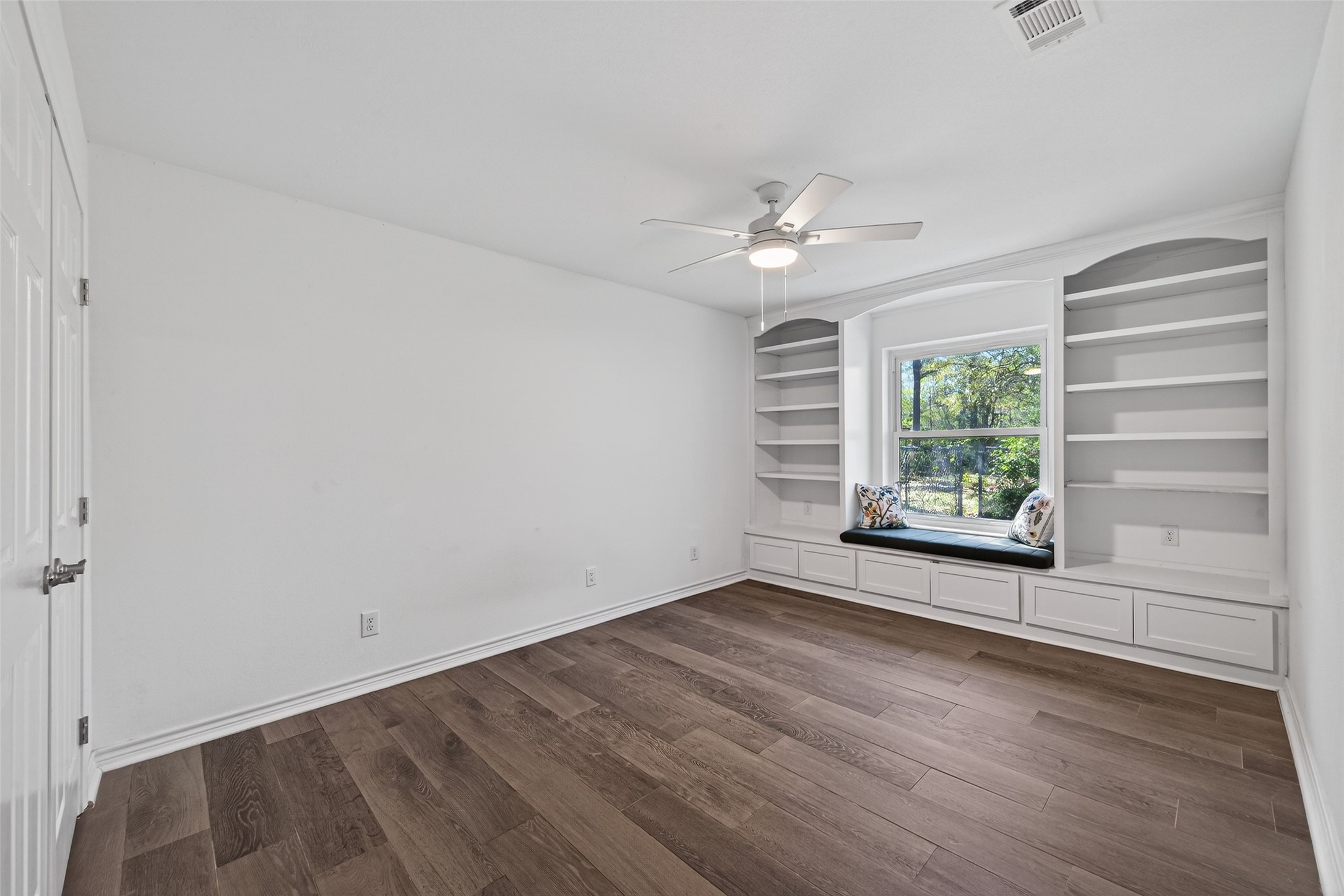 15335 Robin Trail Conroe, TX 77302 - Photo 26 of 38