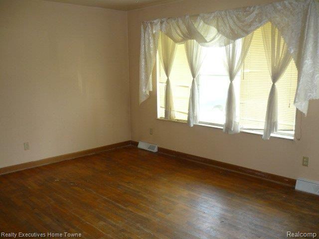 8112 Irish Road Millington, MI 48746 - Photo 5 of 6 P1020913