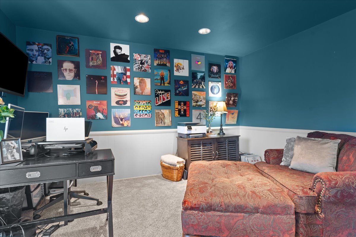 242 Powder Horn Drive Northbrook, IL 60062 - Photo 11 of 30