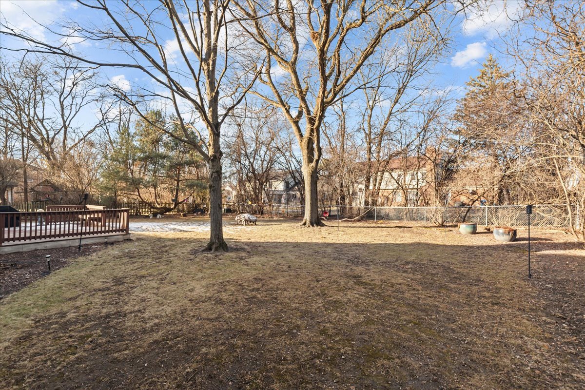 242 Powder Horn Drive Northbrook, IL 60062 - Photo 25 of 30