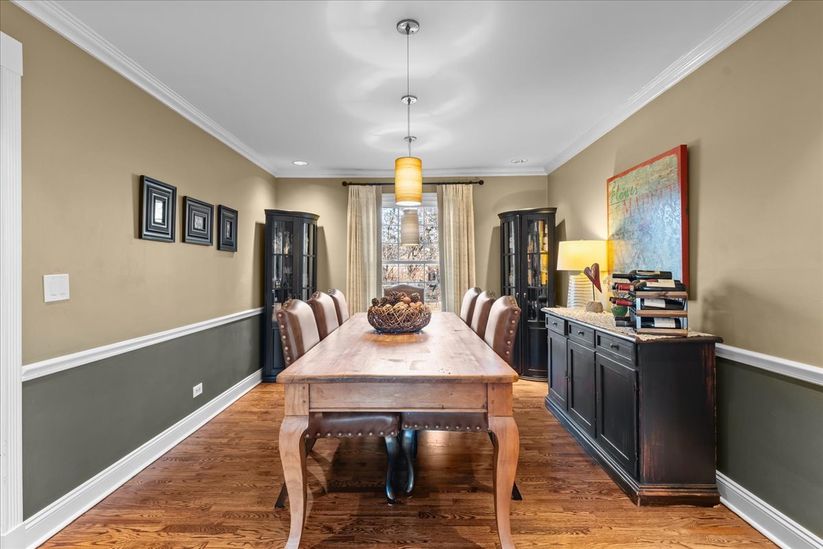 242 Powder Horn Drive Northbrook, IL 60062 - Photo 5 of 30