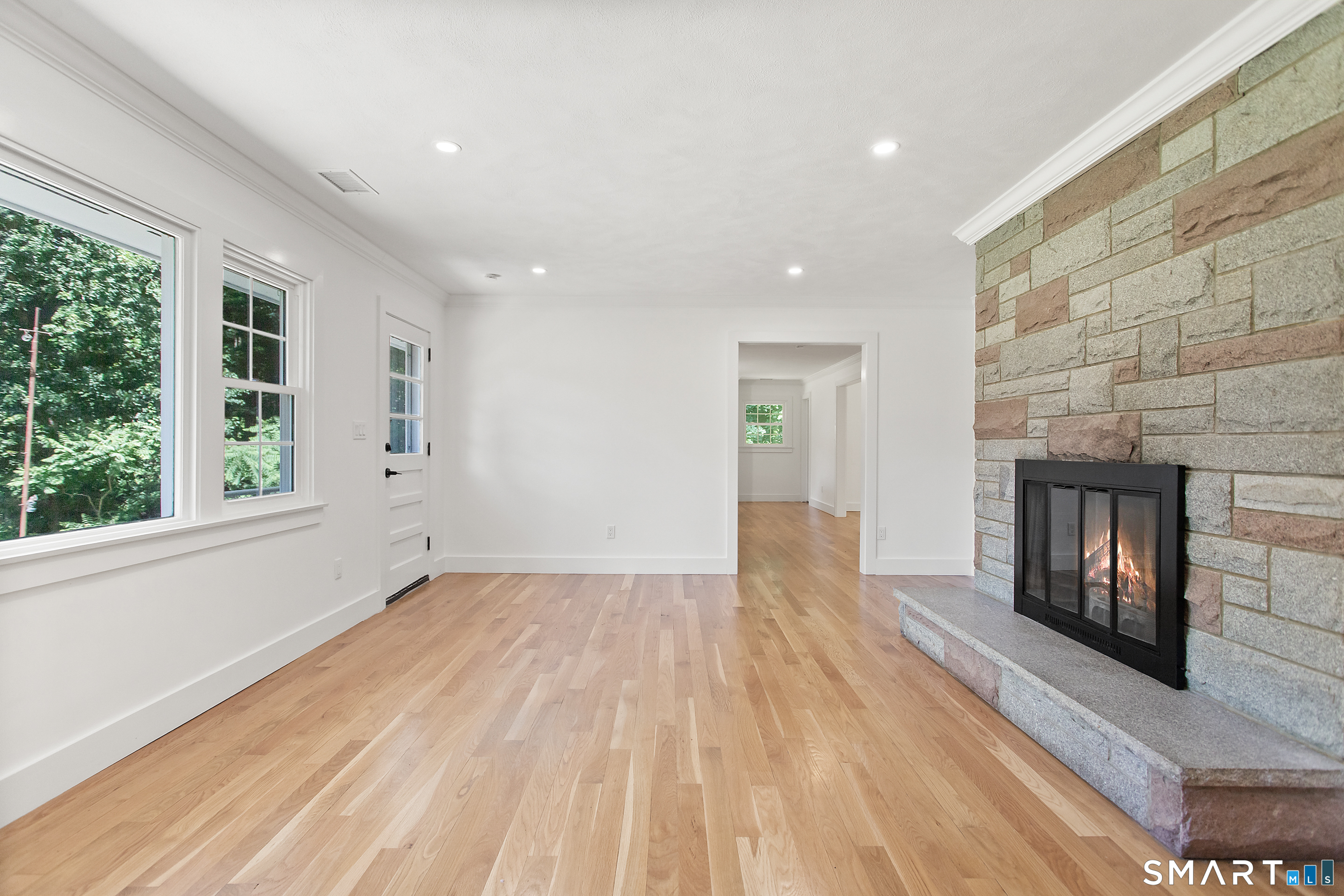 45 Frenchtown Road Trumbull, CT 06611 - Photo 12 of 40