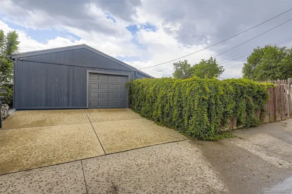 $4,000 | 1825 West Virginia Avenue, Denver, CO 80223