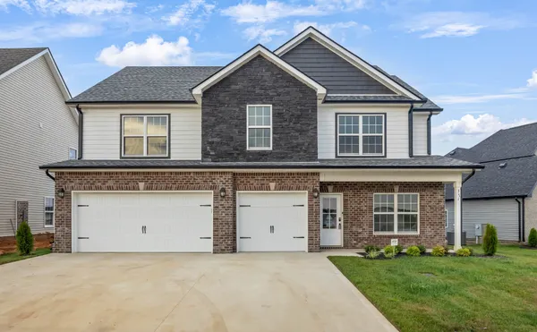 $489,900 | 653 Woodrush Drive, Clarksville, TN 37040