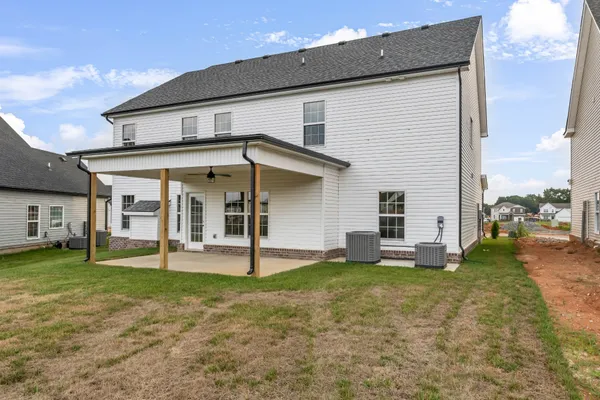 $489,900 | 653 Woodrush Drive, Clarksville, TN 37040