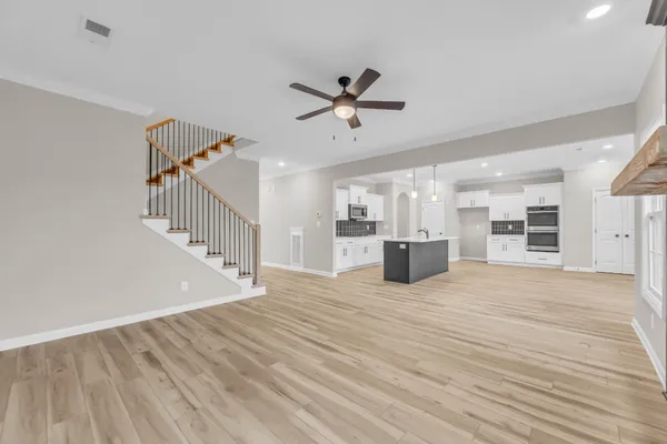$489,900 | 653 Woodrush Drive, Clarksville, TN 37040