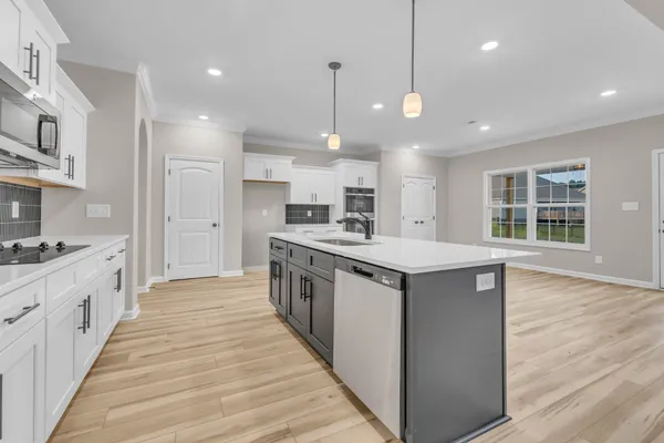 $489,900 | 653 Woodrush Drive, Clarksville, TN 37040