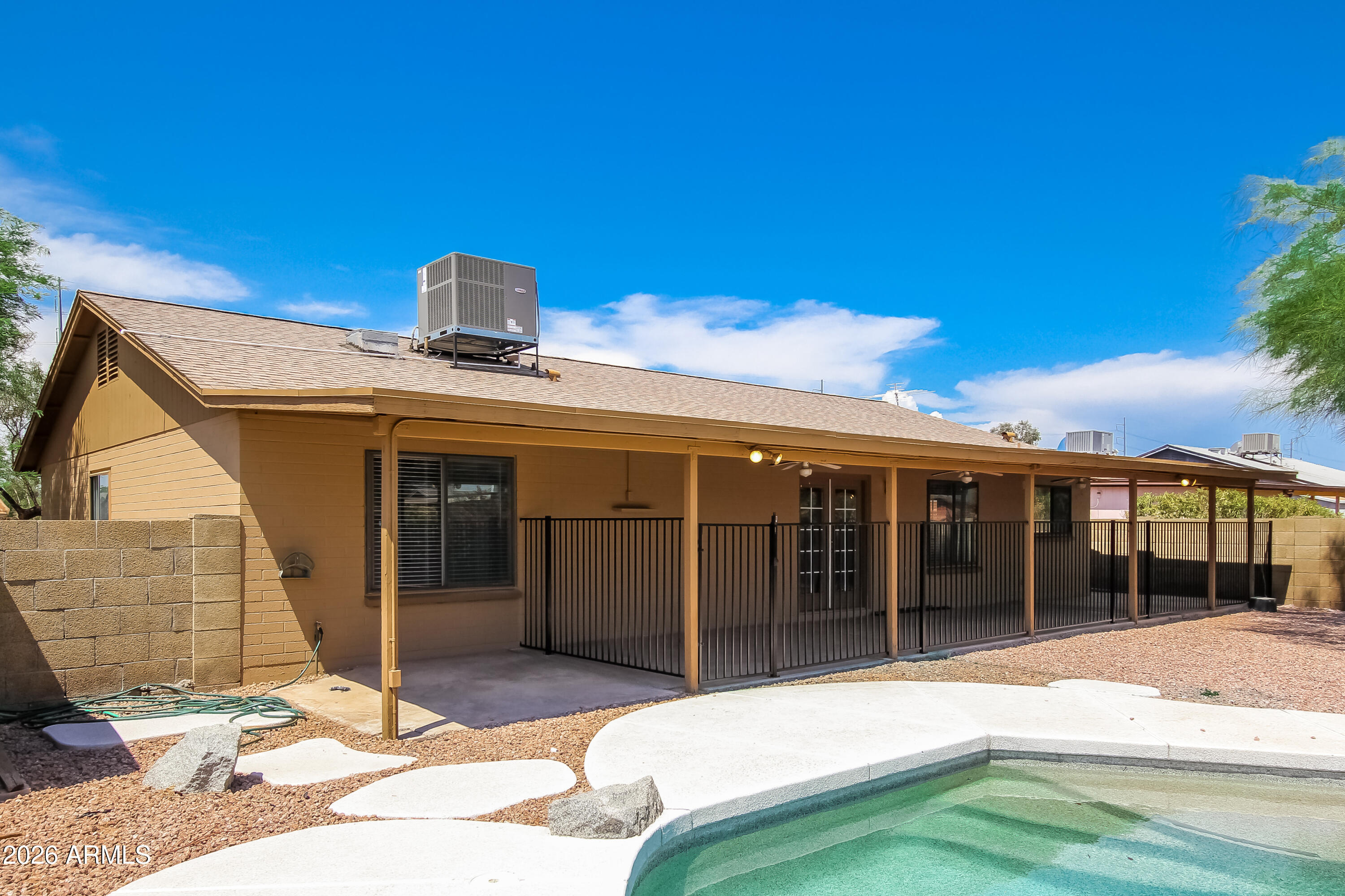 1020634.2839 W WAGONER RD - Rear View_1