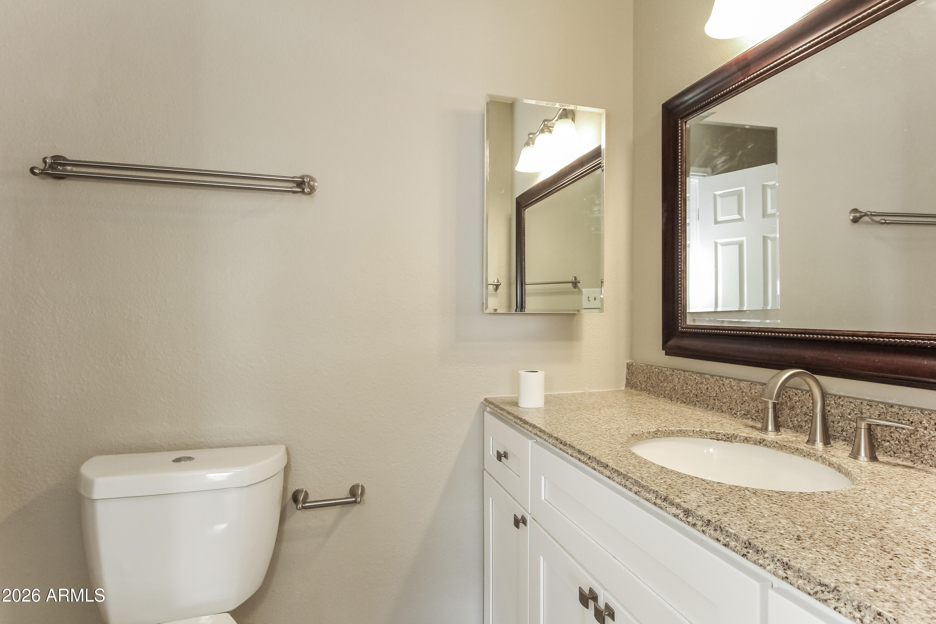 2839 West Wagoner Road Phoenix, AZ 85053 - Photo 3 of 15 1020634.2839 W WAGONER RD - Bathroom_1