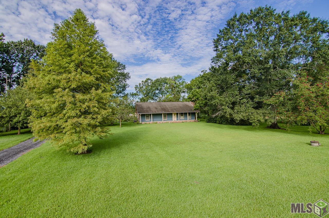18057 Manchac Acres Road Prairieville, LA 70769 - Photo 1 of 19 Gallery Image 1