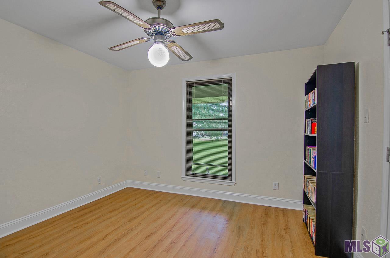 18057 Manchac Acres Road Prairieville, LA 70769 - Photo 13 of 19 Gallery Image 13