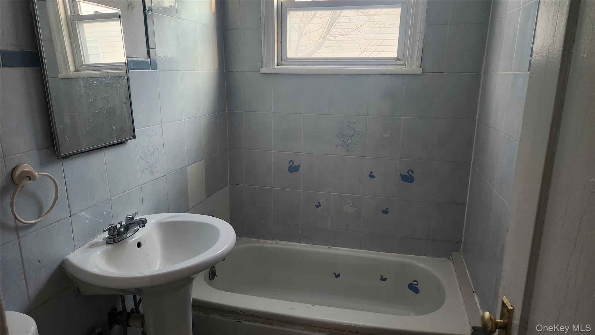 75 Ingraham Street Hempstead, NY 11550 - Photo 5 of 5