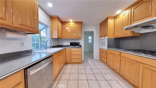 $4,100 | 118 West Magna Vista Avenue, Arcadia, CA 91007