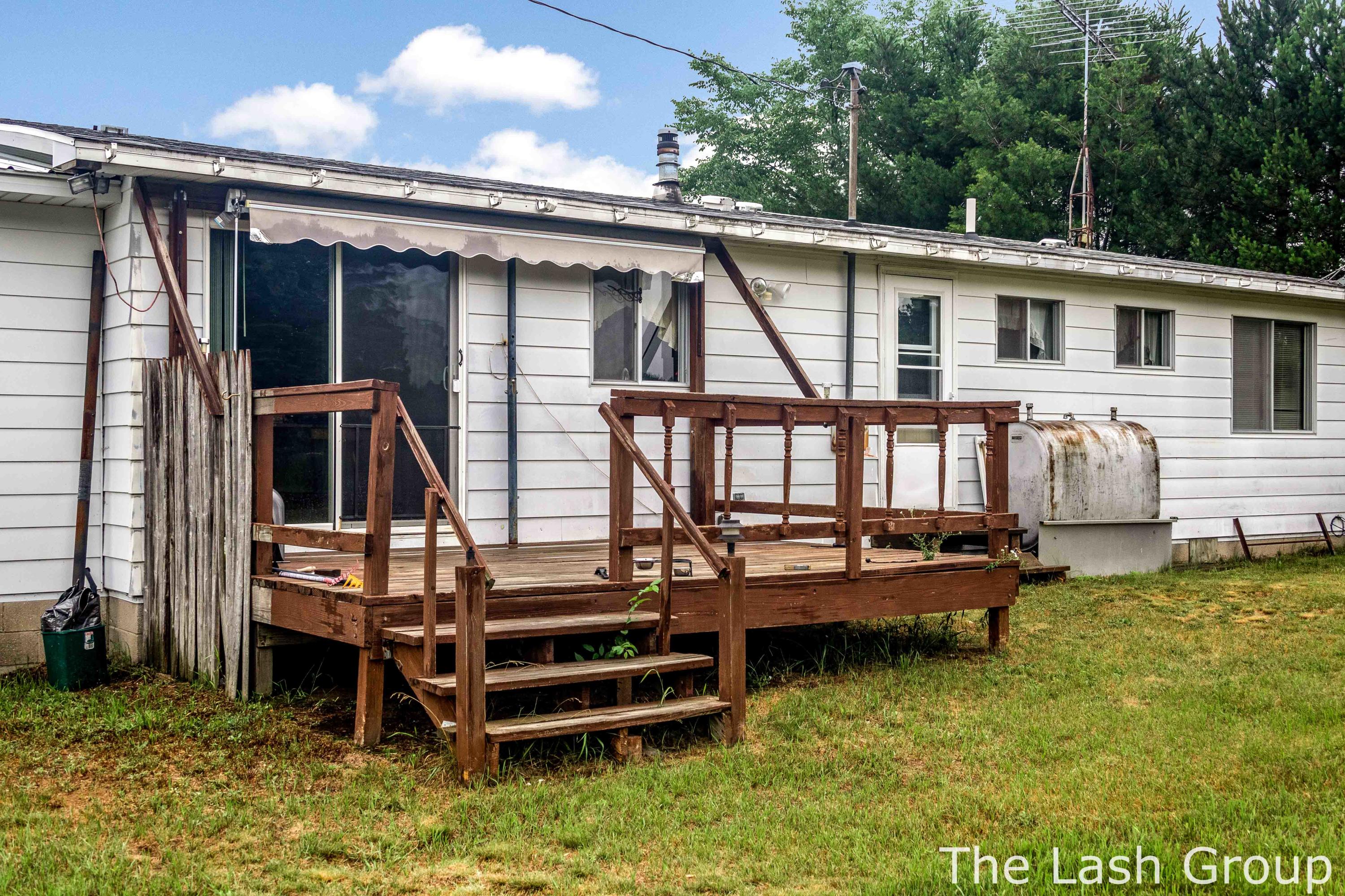 21387 West 6 Mile Road Reed City, MI 49677 - Photo 21 of 31 21387 6 Mile-19