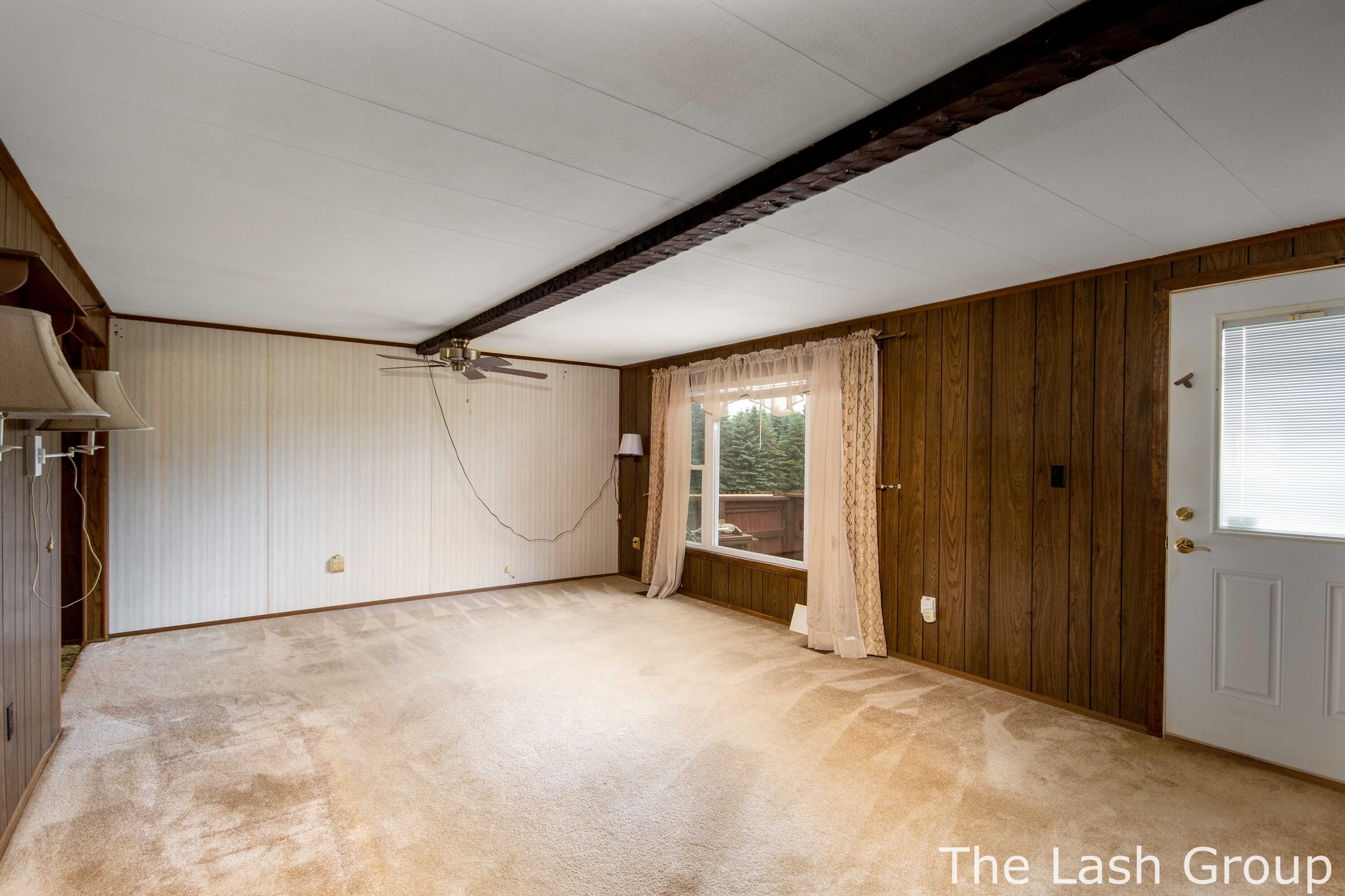 21387 West 6 Mile Road Reed City, MI 49677 - Photo 22 of 31 21387 6 Mile-22
