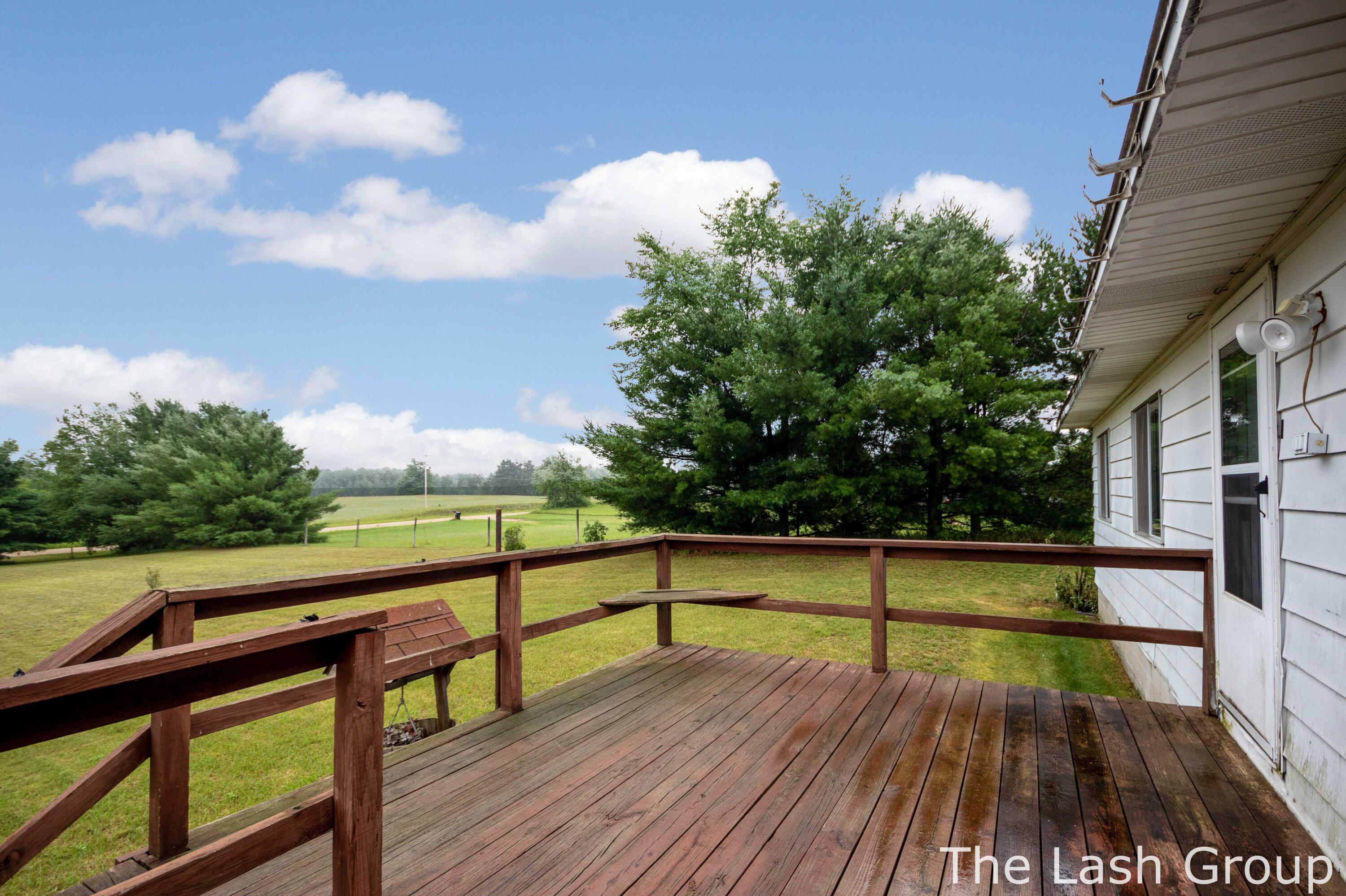 21387 West 6 Mile Road Reed City, MI 49677 - Photo 25 of 31 21387 6 Mile-20
