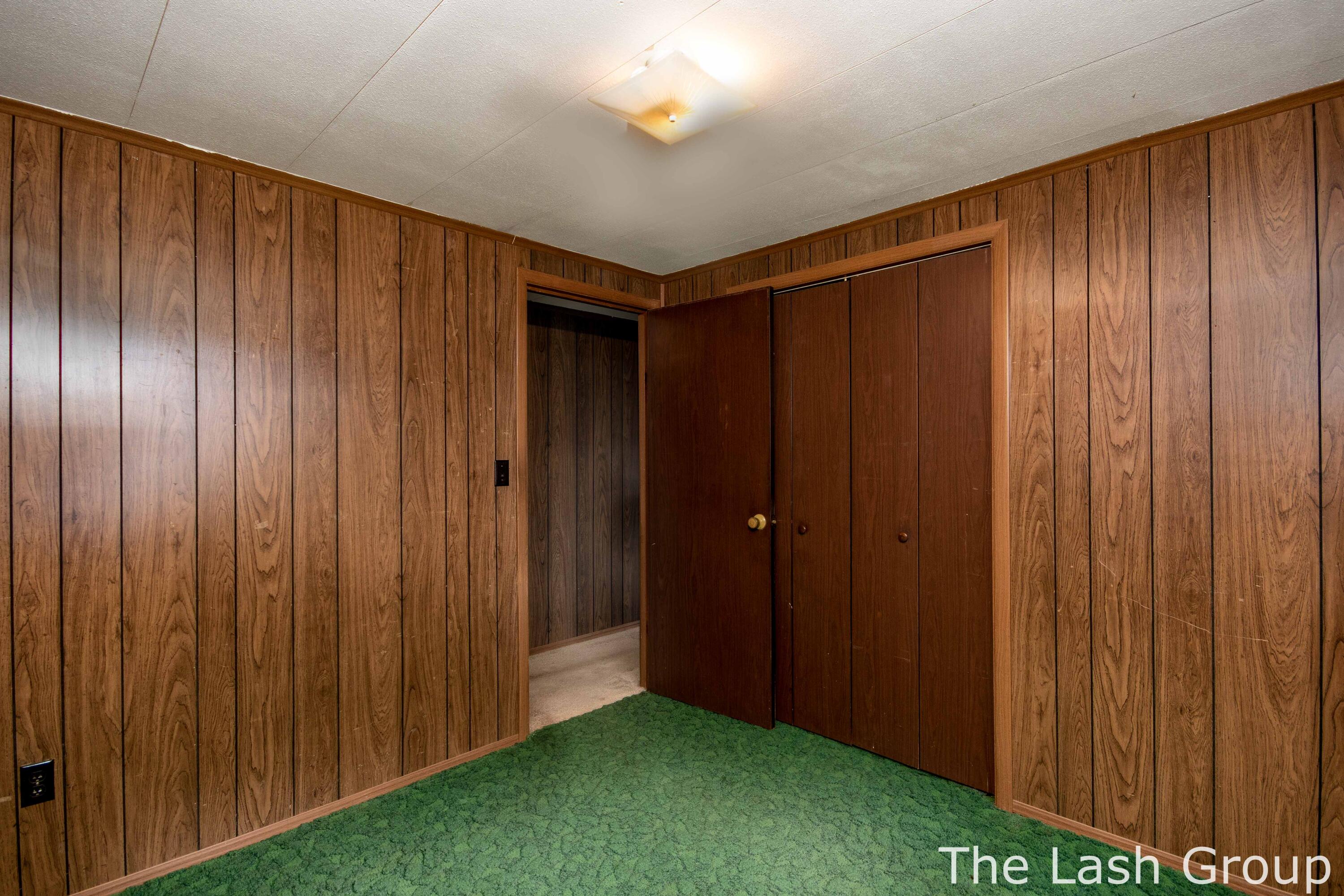 21387 West 6 Mile Road Reed City, MI 49677 - Photo 10 of 31 21387 6 Mile-32