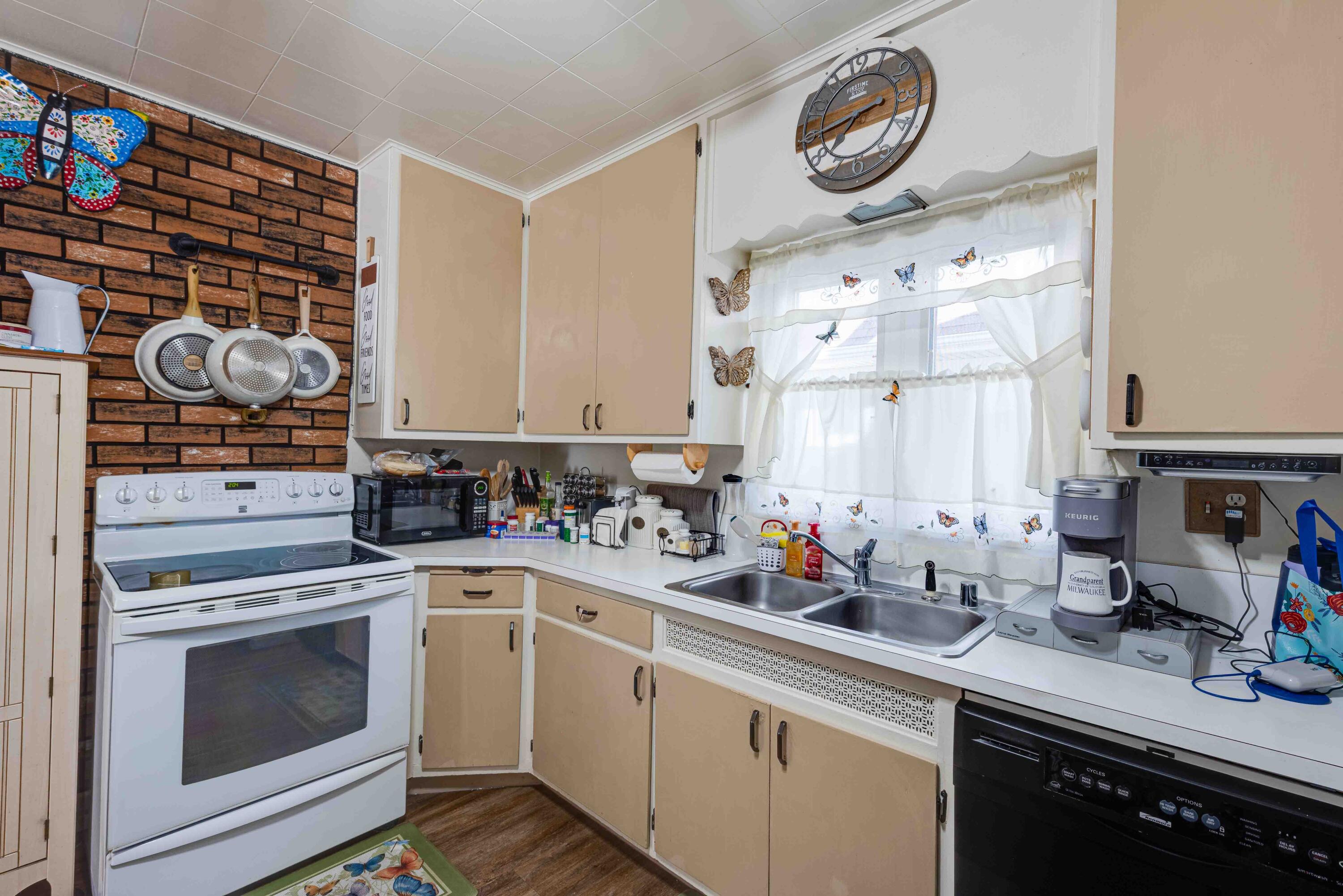 7311 34th Avenue Kenosha, WI 53142 - Photo 22 of 30 DSC_0711