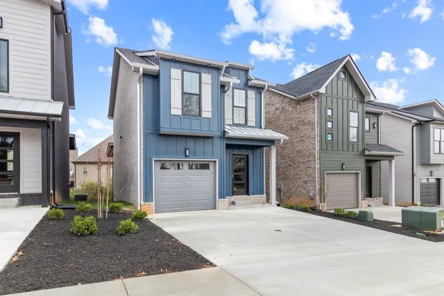 $2,195 | 9 Holland Park, Clarksville, TN 37043