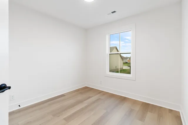 $2,195 | 9 Holland Park, Clarksville, TN 37043