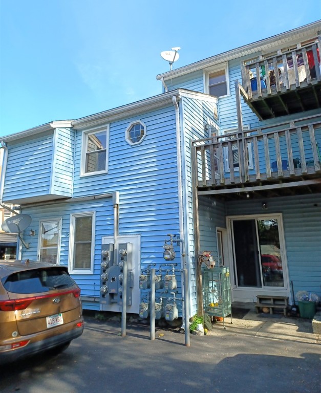 231 Greene Street Woonsocket, RI 02895 - Photo 2 of 19