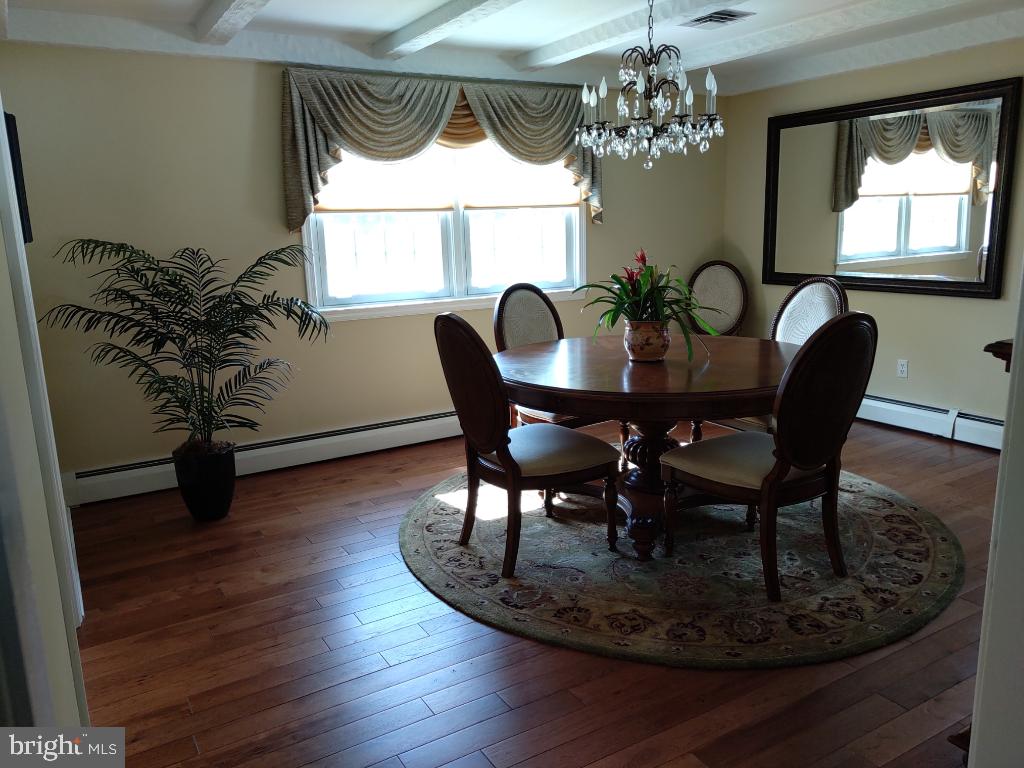 131 Lamp Post Road Doylestown, PA 18901 - Photo 10 of 24 Gallery Image 10