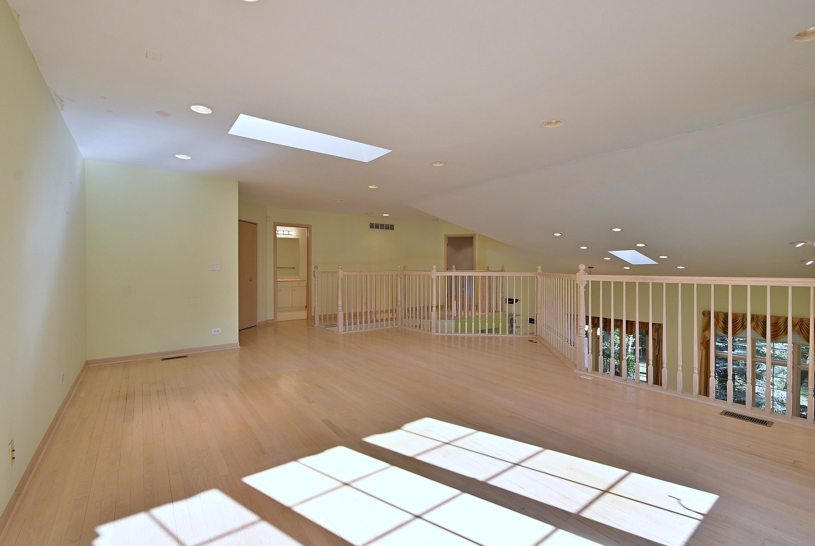 1735 Park Ridge Point Park Ridge, IL 60068 - Photo 35 of 64