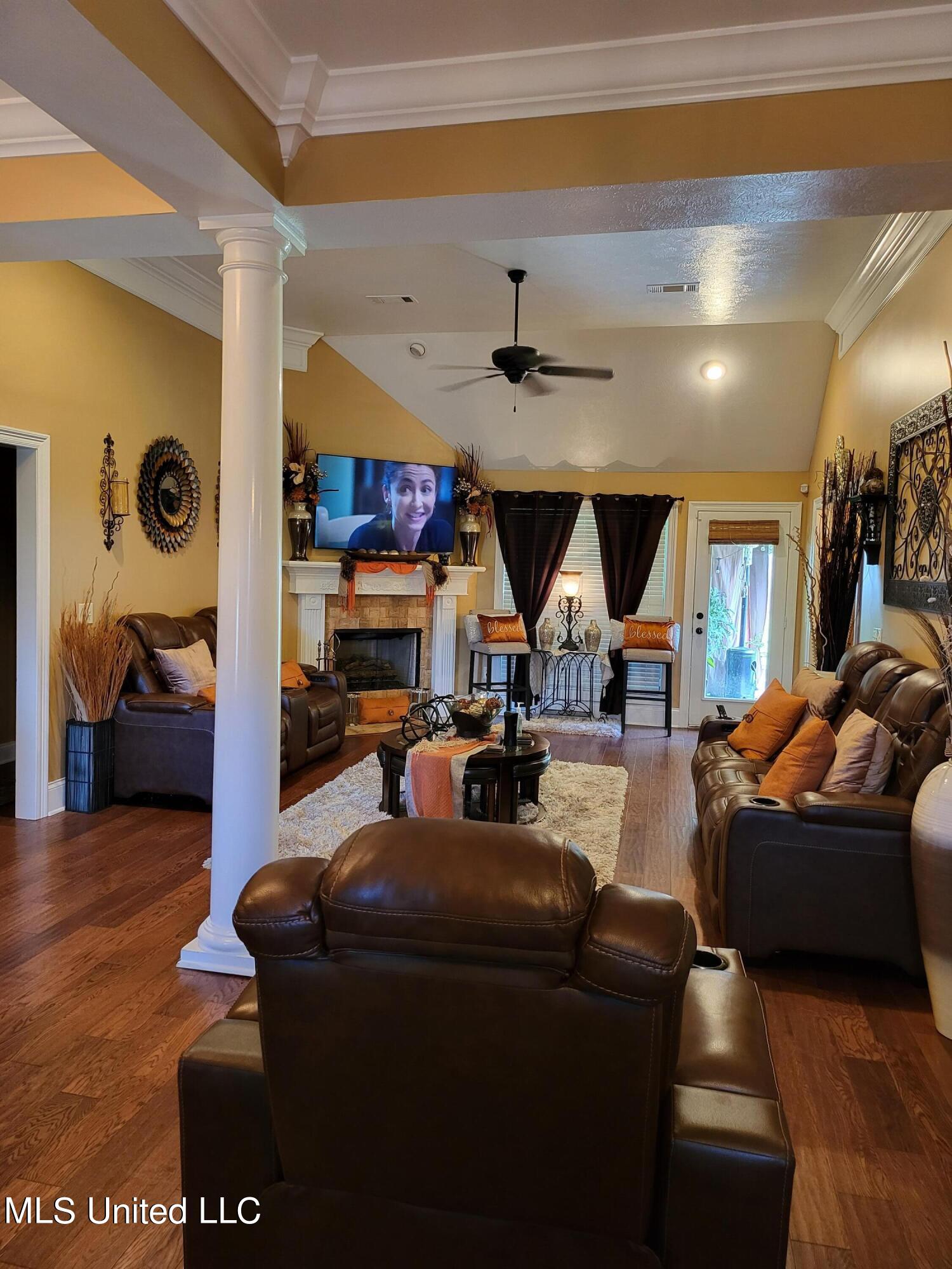 177 Copper Ridge Lane Florence, MS 39073 - Photo 8 of 32 20220912_123800-1