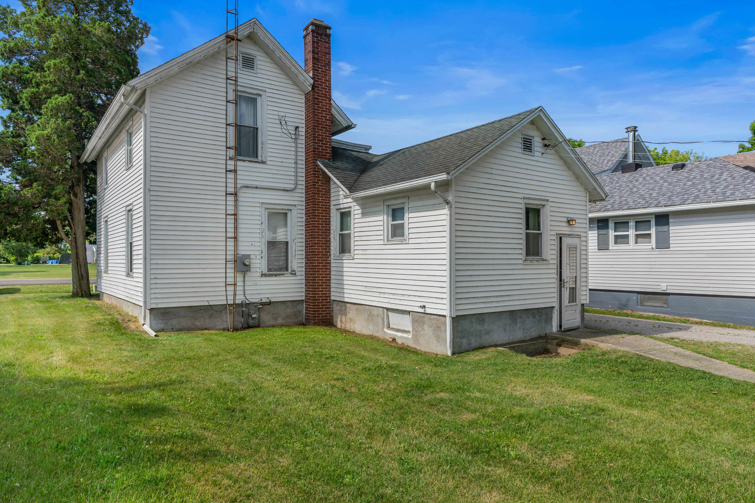 5388 Beecher Road Osseo, MI 49266 - Photo 22 of 42