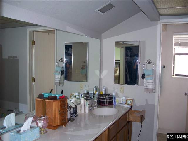 4835 Pinesprings Drive Reno, NV 89509 - Photo 9 of 12 Photo 9