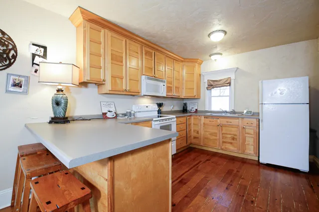 $167,500 | 1424 East College Avenue, Appleton, WI 54915