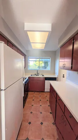 $210,000 | 4358 Greenholme Drive, Unit 9, Sacramento, CA 95842