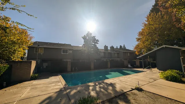 $210,000 | 4358 Greenholme Drive, Unit 9, Sacramento, CA 95842