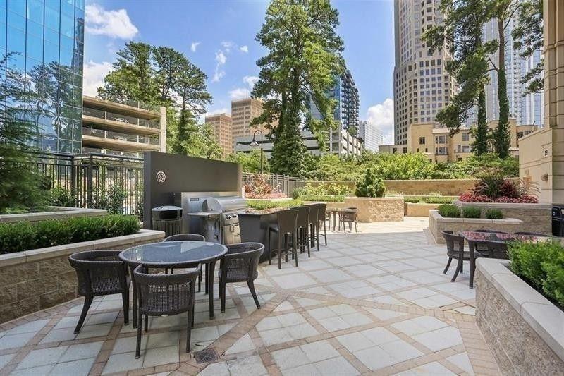 3445 Stratford Road Northeast, Unit 2106 Atlanta, GA 30326 - Photo 32 of 34 Gallery Image 32