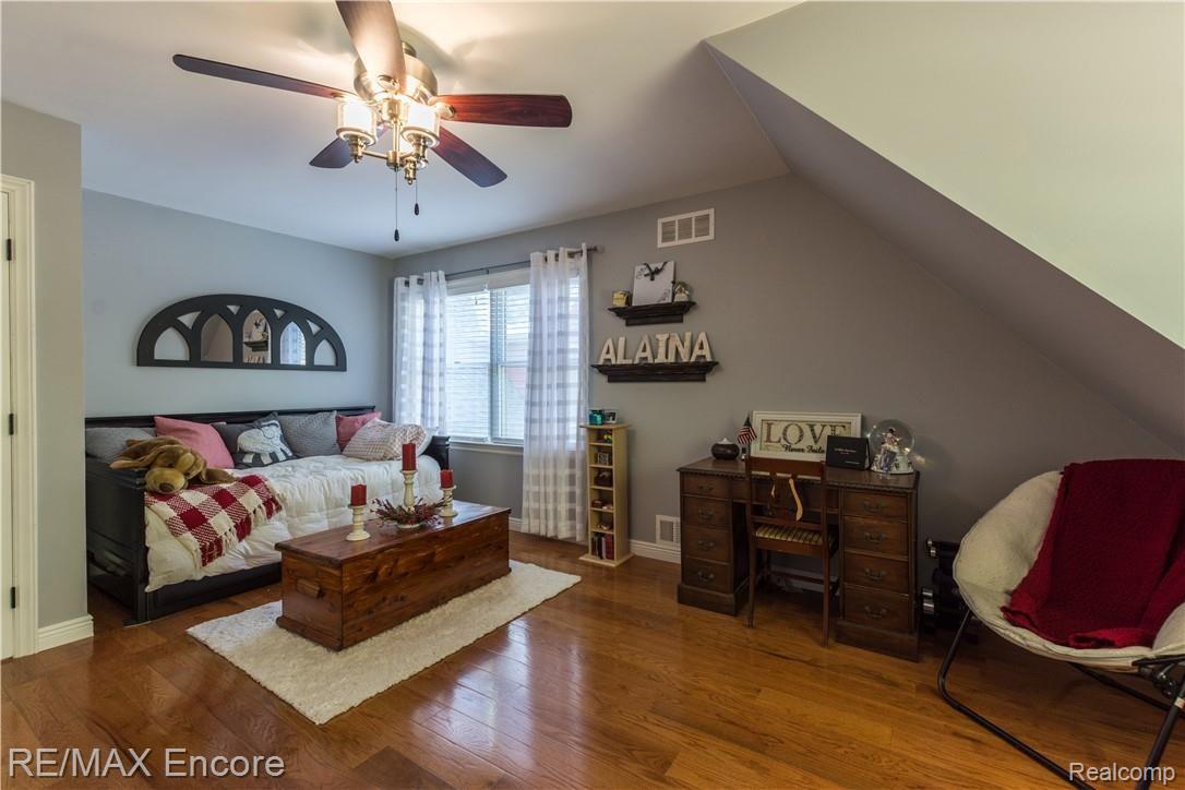 4914 General Squier Road Dryden, MI 48428 - Photo 26 of 37 4914 General Squires-23.jpg