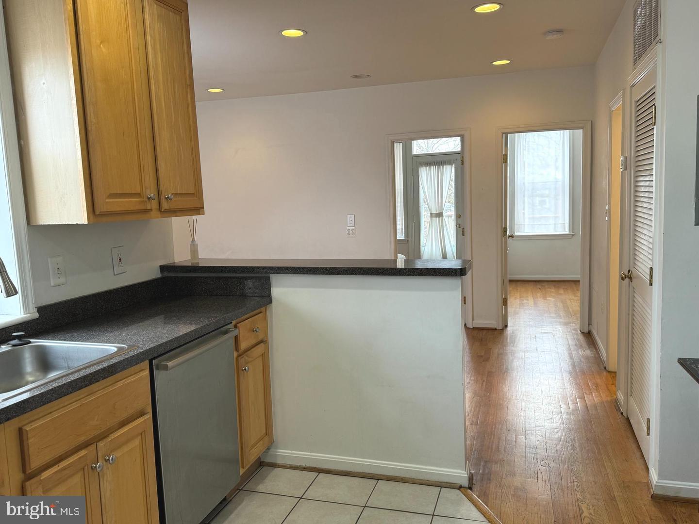 1030 Fairmont Street Northwest, Unit 202 Washington, DC 20001 - Photo 8 of 16