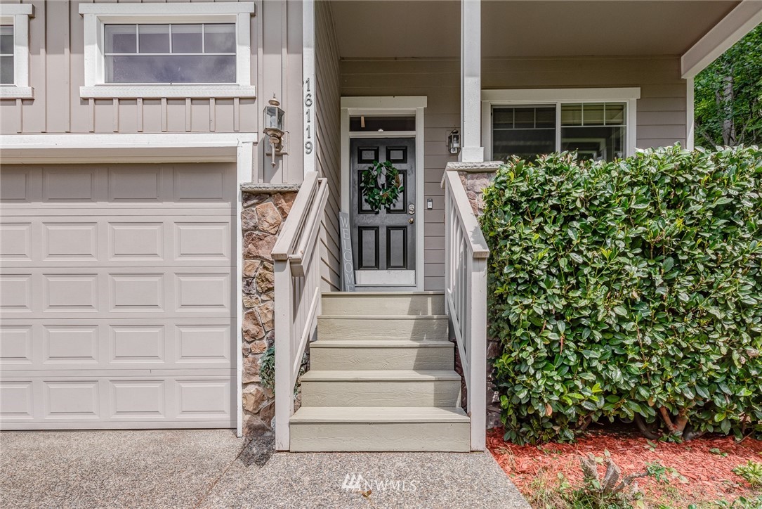 16119 40th Avenue Southeast Bothell, WA 98012 - Photo 2 of 33 Gallery Image 2