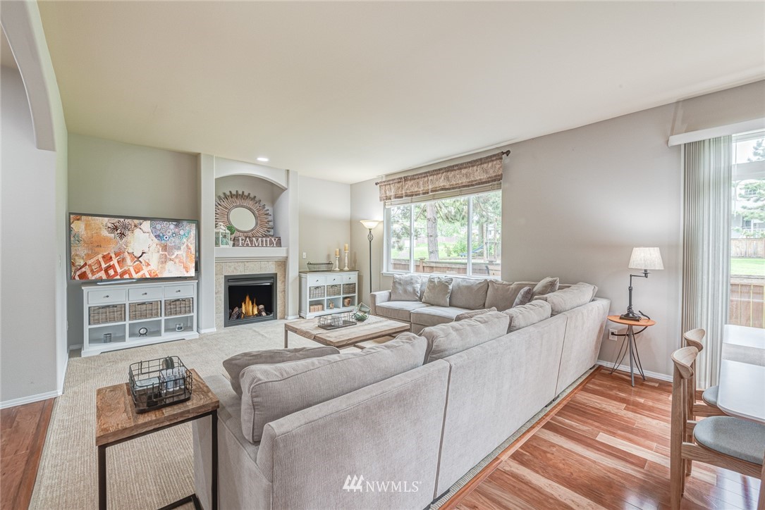 16119 40th Avenue Southeast Bothell, WA 98012 - Photo 15 of 33 Gallery Image 15