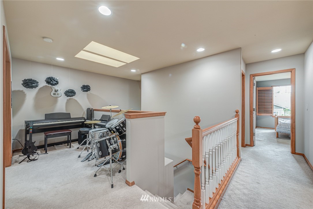 16119 40th Avenue Southeast Bothell, WA 98012 - Photo 21 of 33 Gallery Image 21