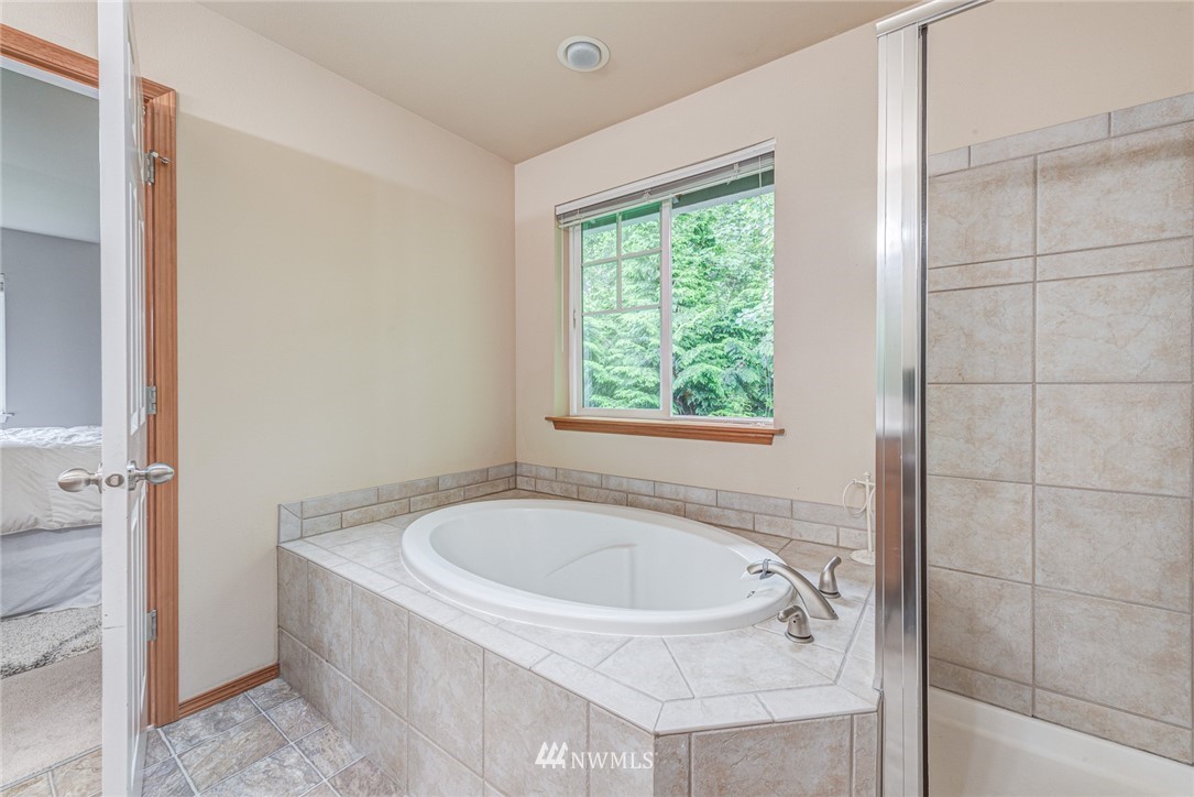 16119 40th Avenue Southeast Bothell, WA 98012 - Photo 24 of 33 Gallery Image 24