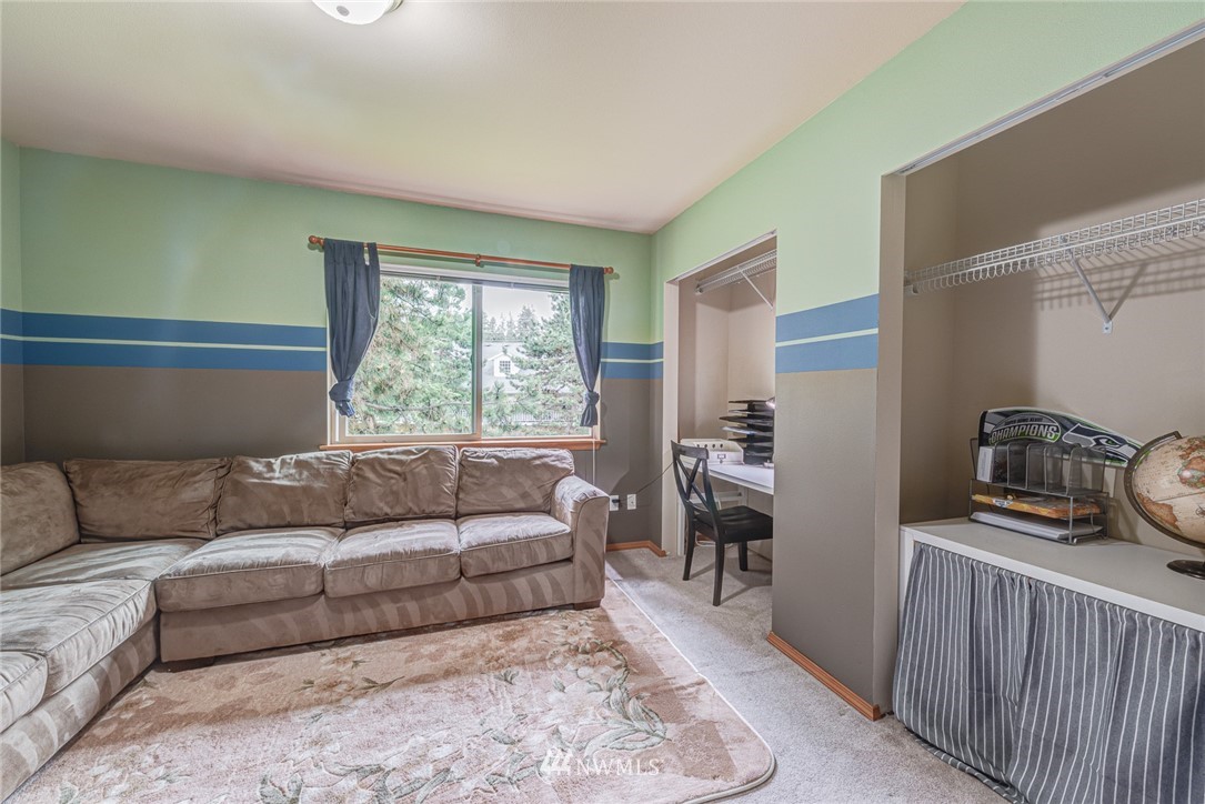 16119 40th Avenue Southeast Bothell, WA 98012 - Photo 27 of 33 Gallery Image 27