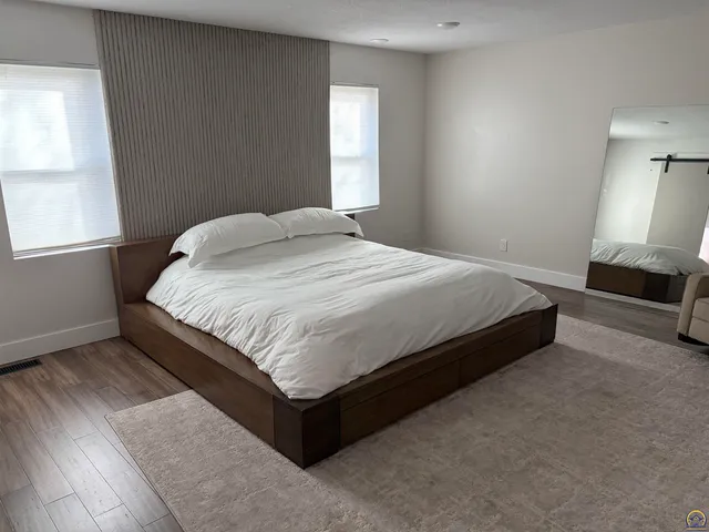 $399,000 | 3502 Southwest Stonybrook Drive, Topeka, KS 66614