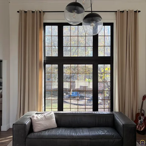 $399,000 | 3502 Southwest Stonybrook Drive, Topeka, KS 66614