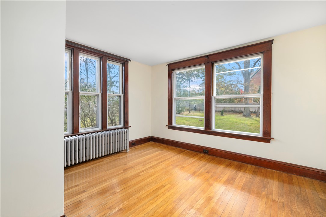 31 Cranston Avenue, Unit 3 Newport, RI 02840 - Photo 17 of 44